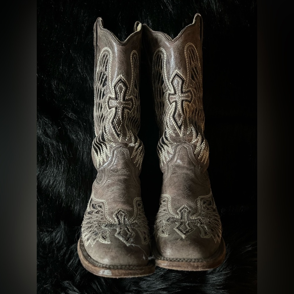 Corral Studded Cross Boots